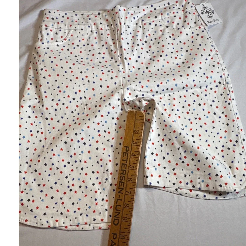 Kate Park Womens Star Print Shorts Red White Blue Patriotic Americana Size M NEW - Picture 5 of 6